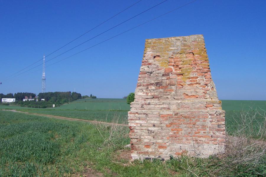 Mohyla císařů Předina