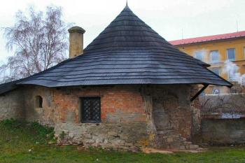 bašta na konci Farní ulice (© Pavel Zany Komárek 2. 12. 2000)