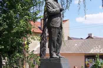 Pomník Petra Bezruče - Kostelec na Hané (© Ivo Rozehnal, 05/2012)
