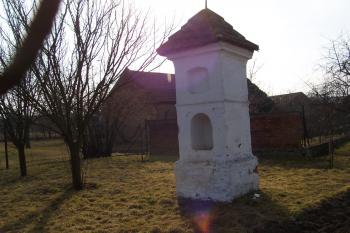 Boží muka v Domamyslicích (© Ivo Rozehnal, 05/2012)