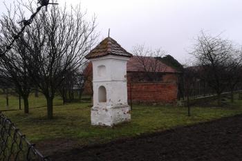 Boží muka v Domamyslicích (© Ivo Rozehnal, 02/2014)