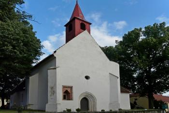 kostel sv. Kříže (© Tomáš Marek, 06/2012)