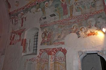 pašijový cyklus na jižní straně presbytáře (© Tomáš Marek, 06/2012)