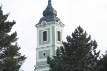 Kostel Nejsvětější Trojice ( © Denis Lampa 07/2012)