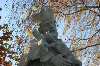 socha - sv. Jan Nepomucký (© František Šrámek, 11/2006)
