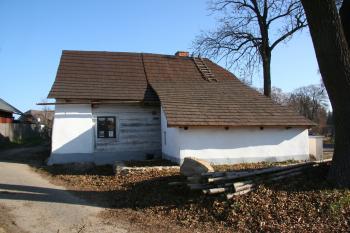 Nápravníkovo stavení po rekonstrukci (© Oldřich Vacek, CASTRUM o.p.s. 07/2012)