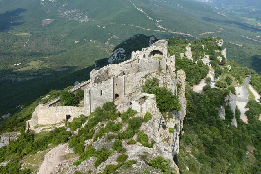Peyrepertuse