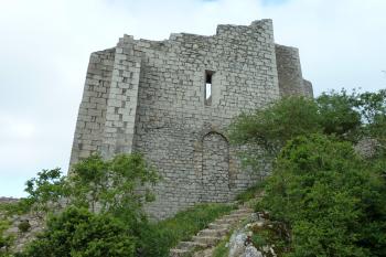 Peyrepertuse (© Pavel Semple, 06/2011)