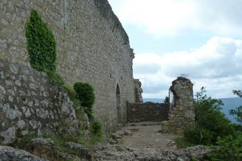 Peyrepertuse (© Pavel Semple, 06/2011)