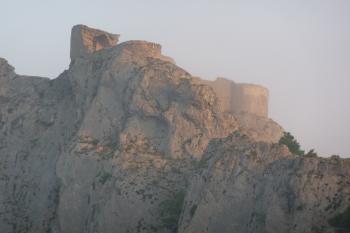 Peyrepertuse (© Pavel Semple, 06/2011)