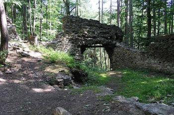 Třetí brána ( © Roman Řezáč 08/2003)
