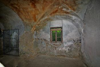 interiér přízemí (© Pavel Zany Komárek 10/2012)