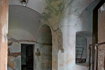 interiér přízemí (© Pavel Zany Komárek 10/2012)