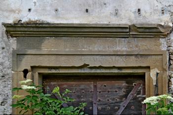 detail překladu renesančního portálu s datačním nápisem (© Pavel Zany Komárek 3. 6. 2011)