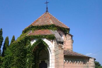 pohled na vstup do hrobky (© Martin  Tlach, 10/2012)