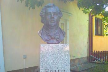 Busta Franze Schuberta (© Martin  Tlach, 10/2012)
