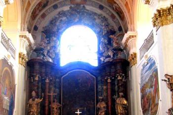 Kostel Nanebevzetí Panny Marie a Maří Magdalény v Clumu sv. Máří (© Pavel Vítek 09/2012)