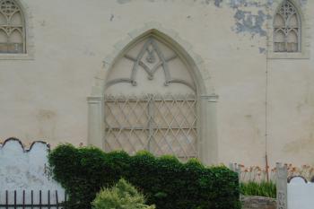 Původní brána vedoucí do předhradí (© Dušan Dohňanský  07/2021)