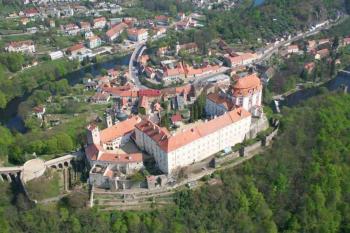 Letecký snímek z dubna 2007 (© Oldřich Vítek, 05/2007)