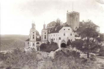Vranov nad Dyjí - historická fotografie z počátku 20.století (soukr.sbírka IvoR) ( © anon.)