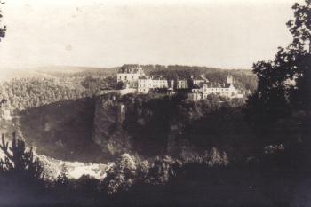 Vranov nad Dyjí - Pohlednice z první pol.20.století (soukr.sbírka IvoR) (© J.Levický - Vranov)