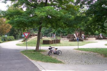 Brno - Lužánky - dětské dopravní hřiště (© Ivo Rozehnal, 08/2012)
