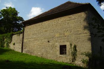 hrad (© Rodochrozit, 07/2006)