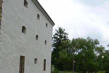 Vodní příkop (© Jan Boukal, 6/2011)