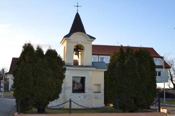 kaplička (zvonička) Panny Marie (© Eva Horáková 12/2012)