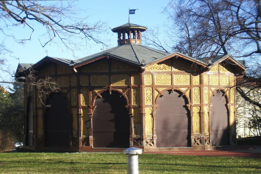 Letenský kolotoč