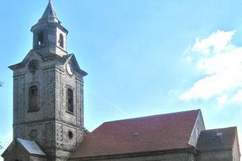 Kostel sv. Petra a Pavla v Lindavě ( © Pavel Vítek 07/2012)
