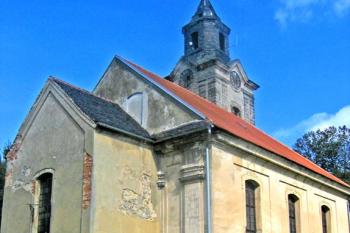 Kostel sv. Petra a Pavla v Lindavě ( © Pavel Vítek 07/2012)
