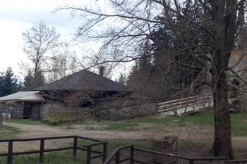 Panorama nádvoří (© Marek Reimann, 04/2016)