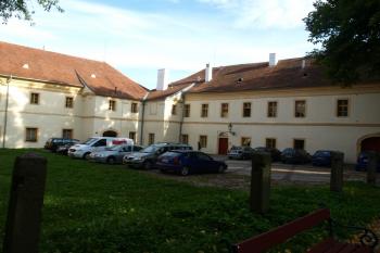  ( © Milan Caha 09/2011)