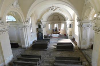pohled do lodi klášterního kostela z kůru (© Milan Caha 07/2020)