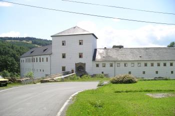 zámek Branná (© Vlastislav Mareček, 07/2011)