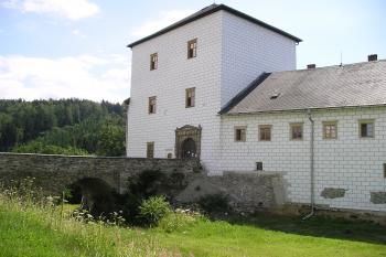 zámek Branná (© Vlastislav Mareček, 07/2011)