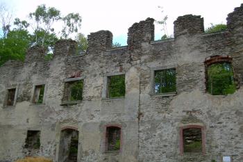Probíhající záchranné práce (© Alena Caldová, 05/2006)
