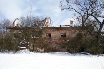 Severní část hlavní hospodářské budovy (© Prudký Martin, 03/2013)