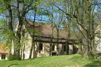 bývalý klášterní kostel od jihu (© Milan Caha 04/2012)