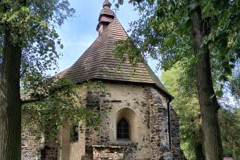 pohled od východu (© Jaroslav Špiroch  09/2025)