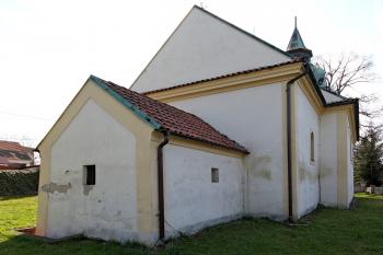 kostel od severovýchodu (© Pavel Zany Komárek 22. 4. 2010)