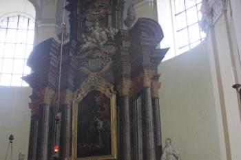 Hlavní oltář ( © Ivan Grisa 07/2011)