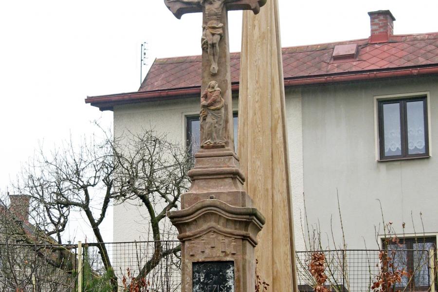 kříž