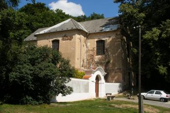 Kostel pod Řebříkem (© Jiří Špaček, 07/2015)