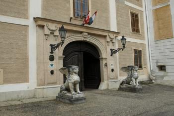  (© Milan Caha 05/2011)