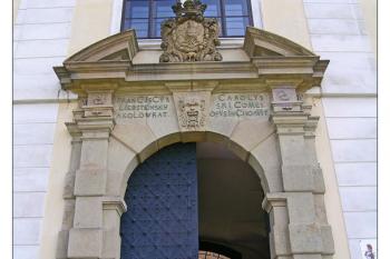 Z rychnovského zámku (© Jan Klapetek 06/2006)