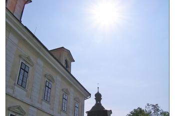 Z rychnovského zámku (© Jan Klapetek 06/2006)