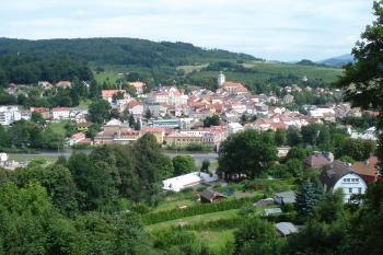Vyhlídka na město. (© Jaroslav Vavera, 07/2011)