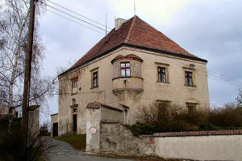 pohled od jihozápadu ( © Pavel Zany Komárek 5/4/2003)